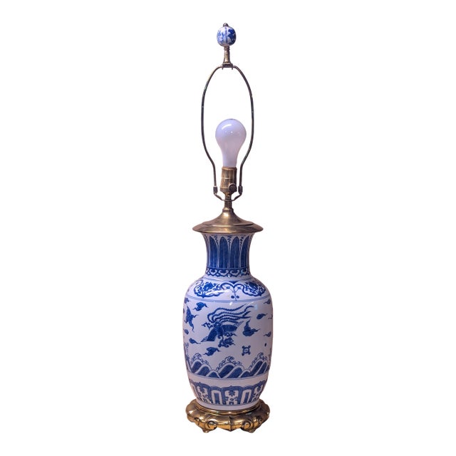 Late 20th Century Chinese Blue and White Lamp For Sale
