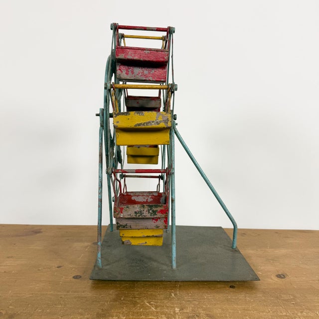 Vintage Metal Ferris Wheel Fairground Model, 1930s, in Good conditions. Designed 1920 to 1949
