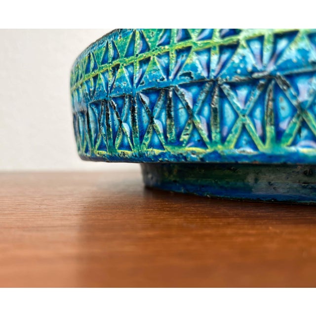 Large Mid-Century Modern Rimini Blu Pottery Bowl by Aldo Londi for Bitossi, Italy, 1960s For Sale - Image 5 of 18