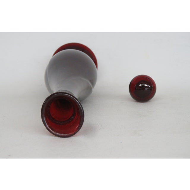 1970s Avon Empty Glass Bottle With Stopper From 1970s Ruby Bud Vase Cologne Line 5014b For Sale - Image 5 of 10