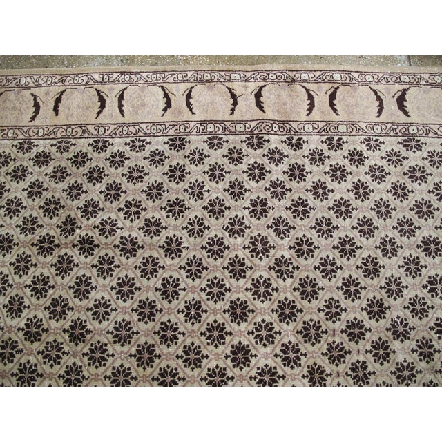 Galerie Shabab Collection Mid-20th Century Turkish Anatolian Rug For Sale - Image 9 of 10