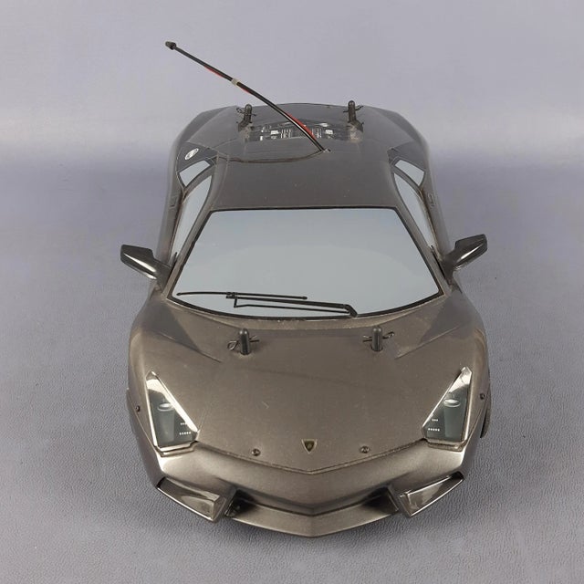 Gray Lamborghini Reventon Rc 1:10 Nitronic Model, 2000s For Sale - Image 8 of 18