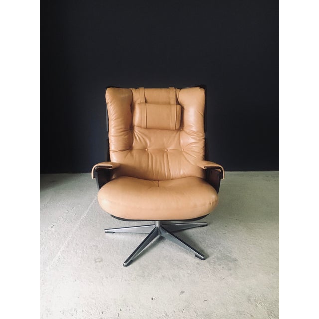 Set of Mid-Century Modern Leather Lounge Chair and Ottoman, Germany, 1960s For Sale - Image 14 of 18