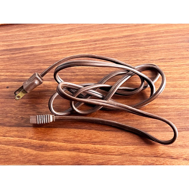 Brown Mid Century Modern Teak Electric Warming Tray by Salton Hotray, Usa, C. 1960s For Sale - Image 8 of 8