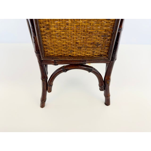 1970s Vintage British Colonial Bamboo & Woven Rattan Table Lamp For Sale - Image 5 of 13