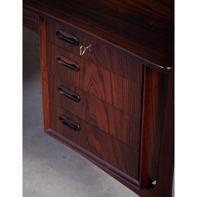 Brown Vintage Rosewood Desk by Svend Åge Madsen for H.P. Hansen, 1960s For Sale - Image 8 of 18