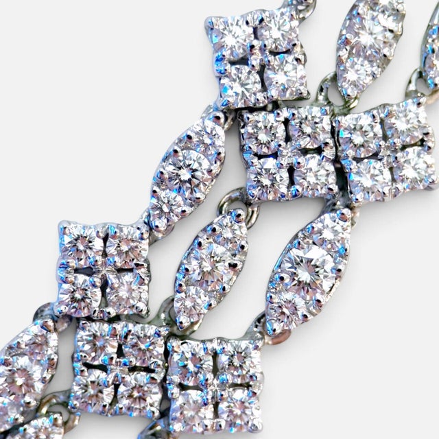 2020s Sidney Garber's Vintage 35 Ct Diamond Bridal Necklace 18 Karat White Gold 60 Gm For Sale - Image 5 of 8