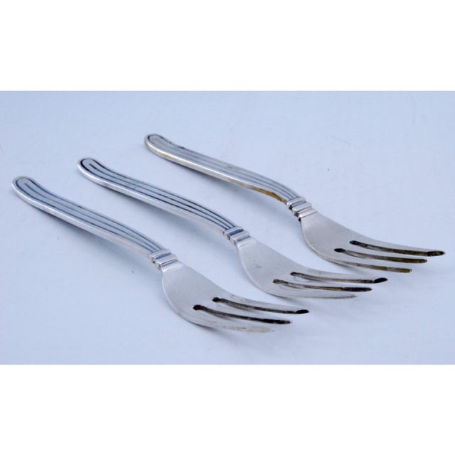 Silver Cake Forks with Three Tines and Raised Trim, Set of 3 For Sale - Image 5 of 9