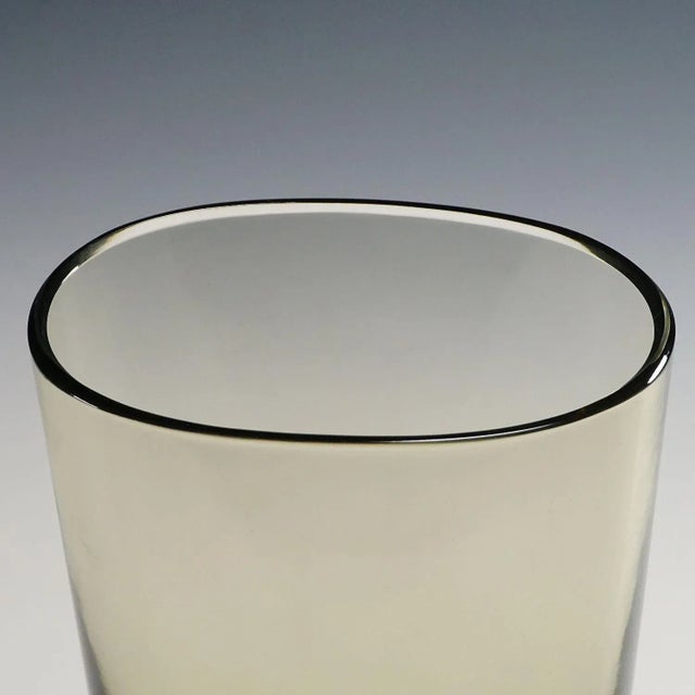 Mid-Century Modern Flavio Poli for Seguso Sommerso Vase Murano Ca. 1960 For Sale - Image 3 of 7