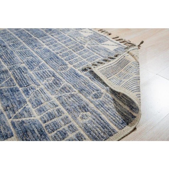 2020s 5x8 Hand-Knotted Wool Linear Blue Blocks Geometric Modern Carpet Rug For Sale - Image 5 of 12