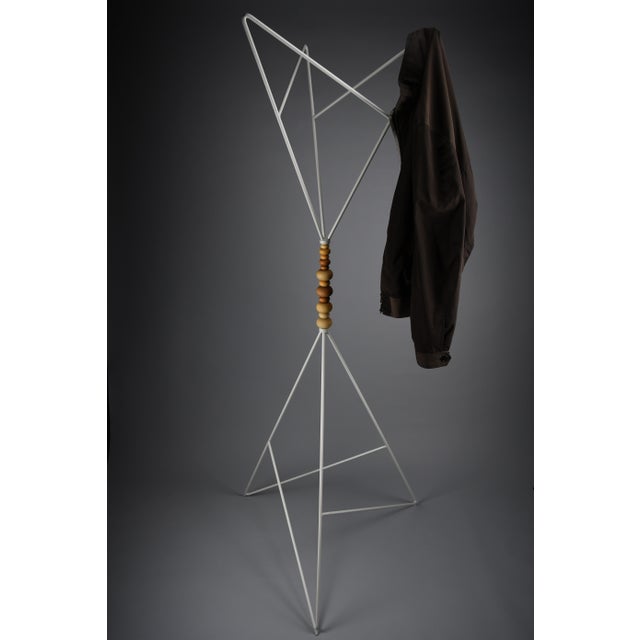 Brown Postmodern Sculptural White Lacquered Steel Coat Stand with Turned Wooden Beads, 1988 For Sale - Image 8 of 16