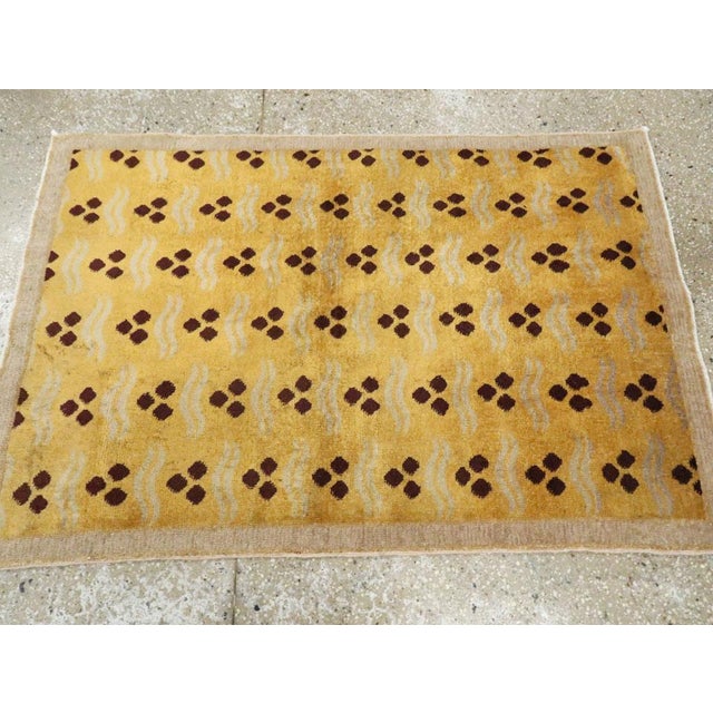Galerie Shabab Collection Mid-20th Century Turkish Anatolian Deco Throw Rug For Sale - Image 4 of 7
