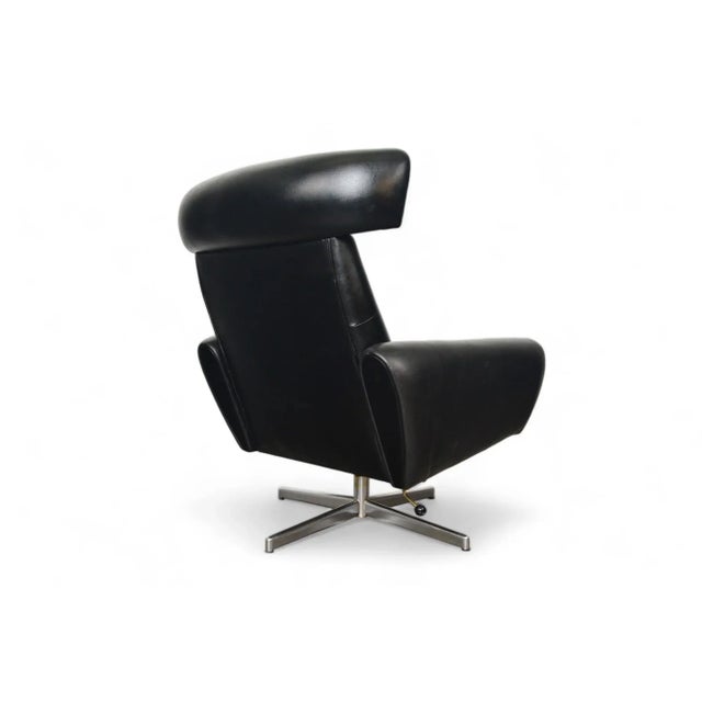 1960s Ox Style Wingback Swivel Lounge in Black Vinyl For Sale - Image 4 of 7
