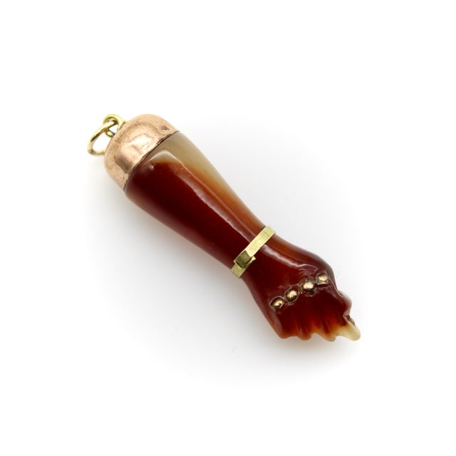 1920s Reddish Brown Celluloid Figa With 9k Gold Cap and 14k Gold Bail For Sale - Image 4 of 10