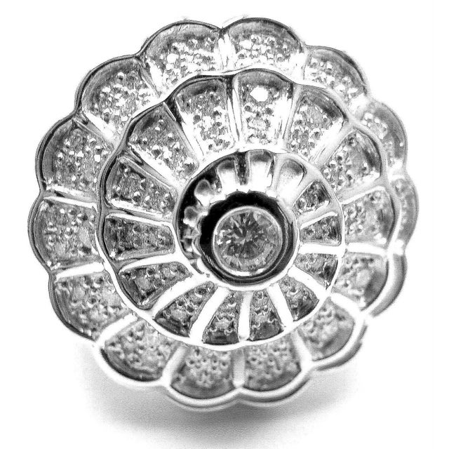 About Carrera Y Carrera: Carrera y Carrera´s true meaning is being part of an exciting creative process. Participate in an...