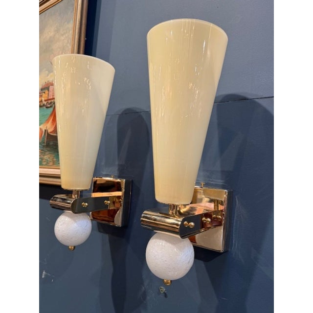 Modern Pair of Murano Cone Scones For Sale - Image 3 of 6