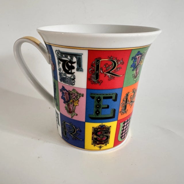 Mug with handle Versace Holiday Alphabet is a collaboration between German porcelain manufacturer Rosenthal and the iconic...