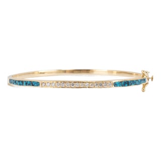 Ladies 14k Yellow Gold 1.27ctw Diamonds & Turquoise Hinged Bangle Bracelet For Sale