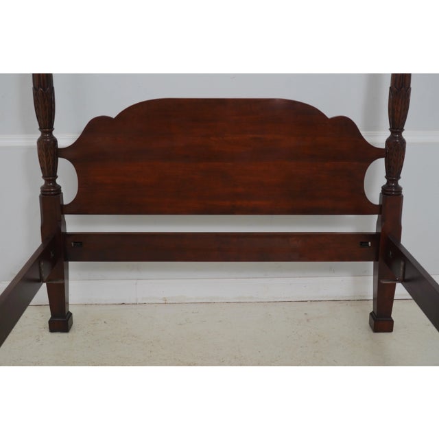 Traditional Statton Queen Size 4 Post Poster Bed For Sale - Image 3 of 12
