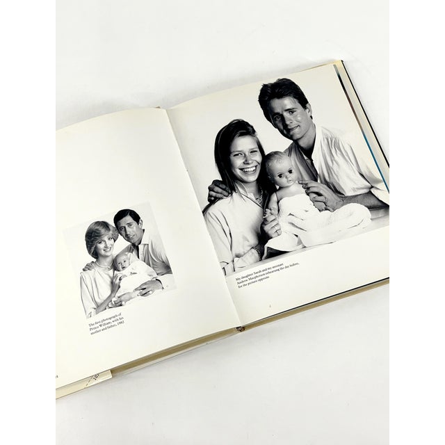 Snowdon: Sittings 1979-1983 Coffee Table Book, First Edition c.1983 For Sale In Atlanta - Image 6 of 10