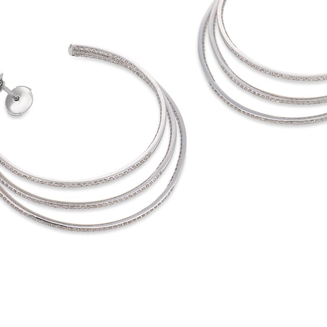 Messika Diamond 18k White Gold Gatsby Hoop Earrings, A Pair For Sale In Los Angeles - Image 6 of 7