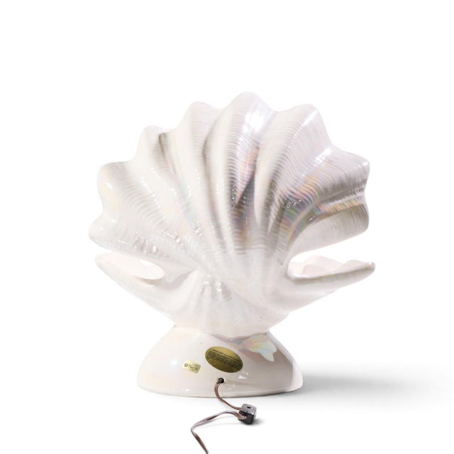 White Mid 20th Century Mid Century Modern Oyster Shell Shaped Porcelain Lamps - Pair For Sale - Image 8 of 9