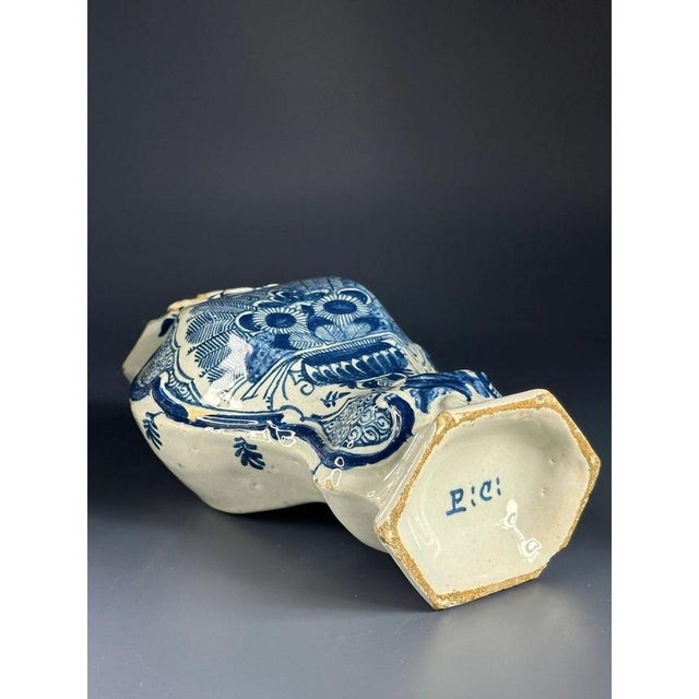 Dutch Delft Blue and White Vase with Cover, 1764-1770 For Sale - Image 5 of 9