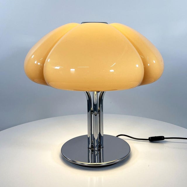 Quadrifoglio Table Lamp by Ufficio Progetti for Guzzini, 1970s For Sale - Image 9 of 10