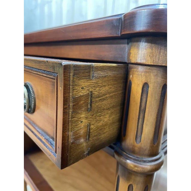 Artist: None Period: 20th century Style: Louis 16th, Directory Condition: Perfect condition Material: Solid wood Length:...