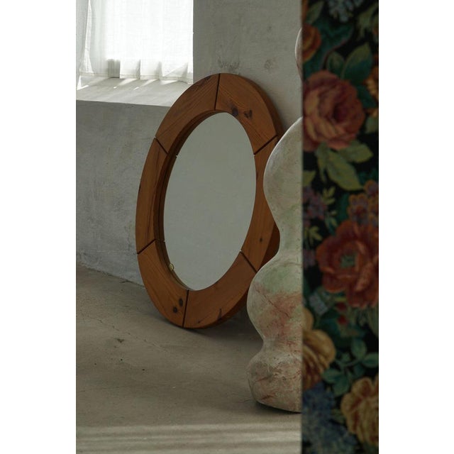 Large Round Wall Mirror in Pine attributed to Glasmäster Markaryd, Sweden, 1960s For Sale - Image 3 of 16