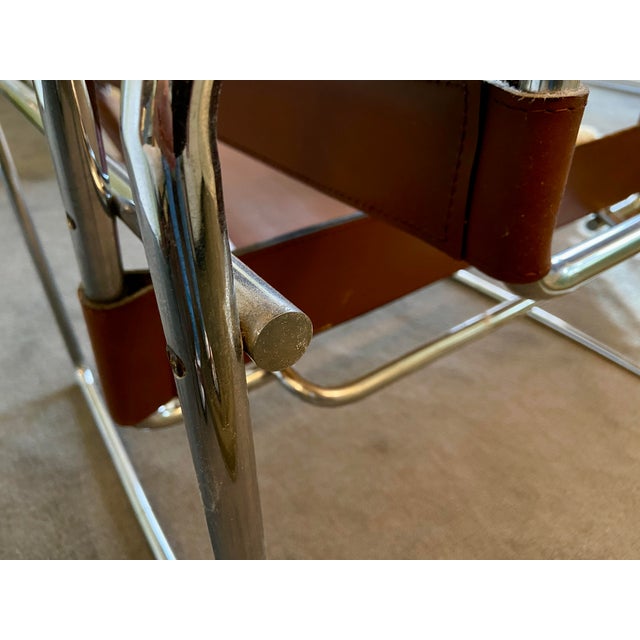 Brown Authentic 1960s Marcel Breuer Wassily Chair – Gavina SpA Production – Cognac Leather For Sale - Image 8 of 11