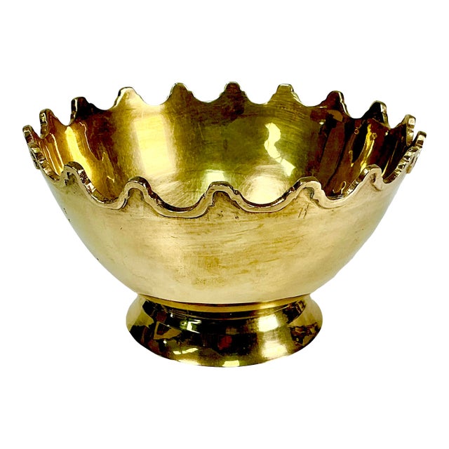 Vintage Hollywood Regency Art Deco Brass Crown Bowl After Mottahedeh For Sale