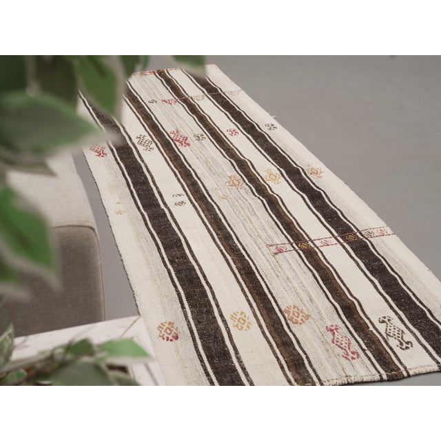 1970s Vintage Handmade Wool Cotton White Brown Runner Rug For Sale - Image 9 of 11