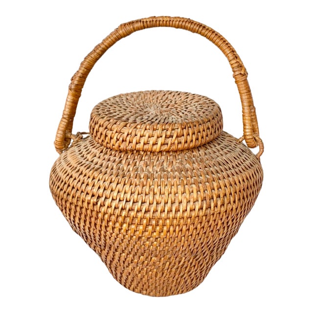Vintage Large Lidded Basket For Sale