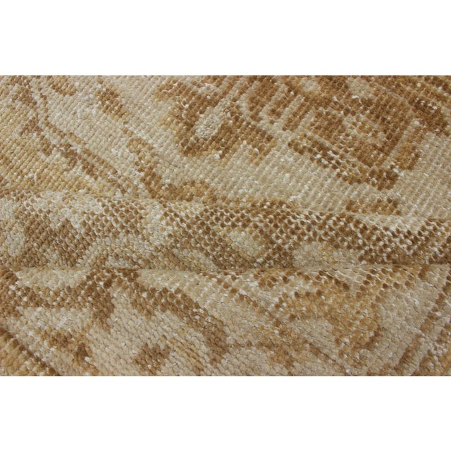 Medallion Design Oushak With Brown, Yellow, Golden Brown, and Cream For Sale - Image 10 of 12