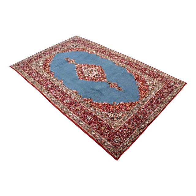 Middle Eastern Rug in Wool For Sale