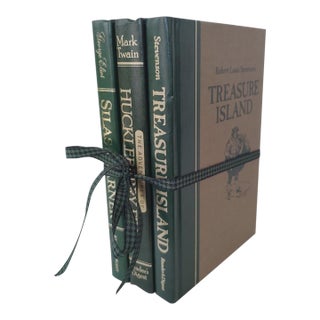 1980s Reader's Digest the World's Best Reading Gift Set, Mark Twain, Stevenson, George Eliot - Set of 3 For Sale