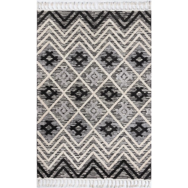 Momeni Odessa Elianna Black 2'3" X 8' Runner For Sale In Atlanta - Image 6 of 6