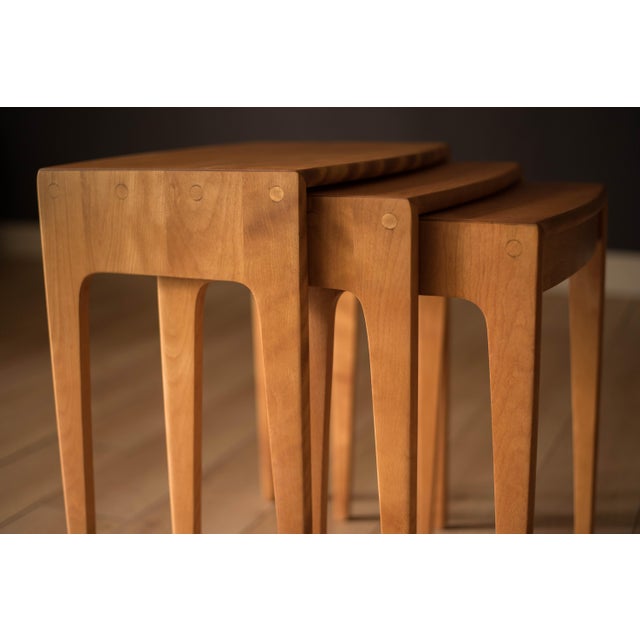Vintage Set of Three Solid Wood Nesting End Tables by Heywood-Wakefield For Sale In Monterey, CA - Image 6 of 16