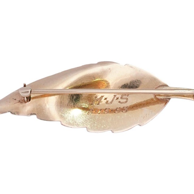 Tiffany and Co. Tiffany and Co Vintage 14k Yellow Gold Leaf Brooch Mid-20th Century For Sale - Image 4 of 10