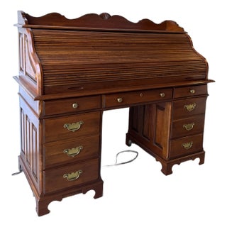 Vintage Pennsylvania House Traditional Chippendale Cherry 7 Drawer Rolltop Desk For Sale