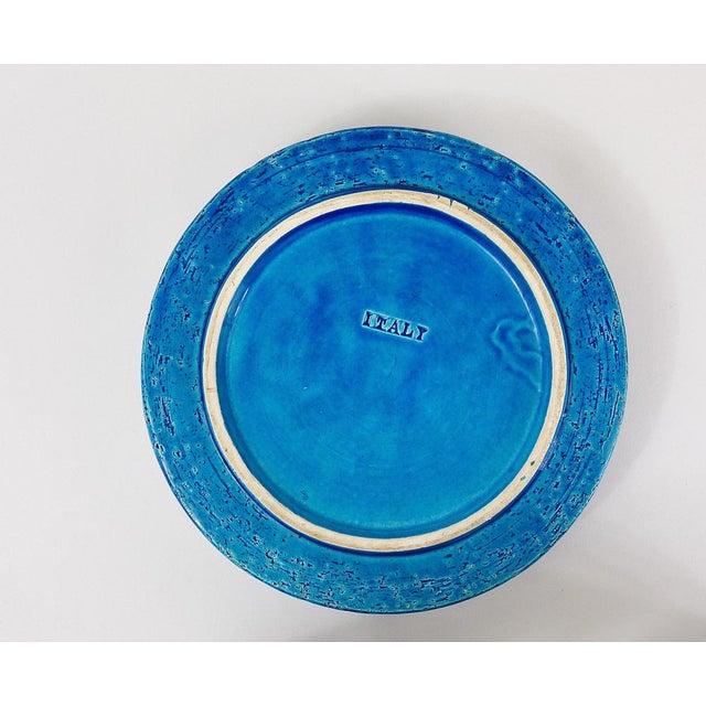 Blue Large Mid-Century Round Rimini Blue Glazed Ashtray attributed to Aldo Londi for Bitossi, 1950s For Sale - Image 8 of 14