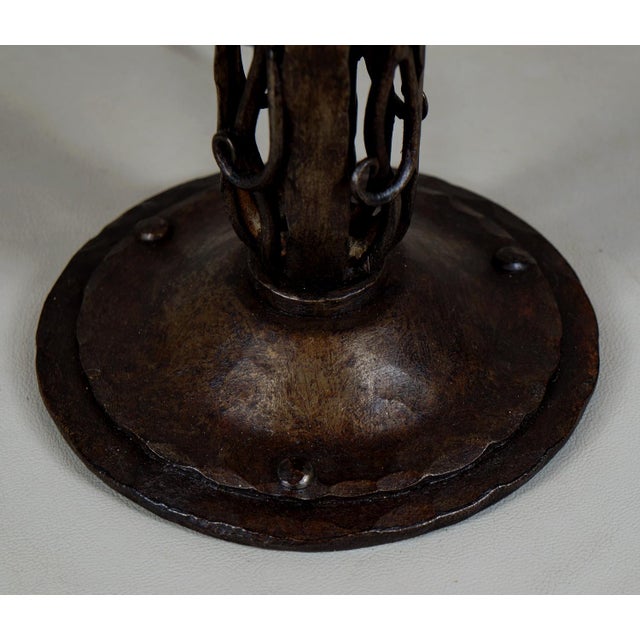 1920s Daum Nancy French Art Deco Table Lamp 1920s - Orange Marmorean Glass & Wrought Iron For Sale - Image 5 of 6