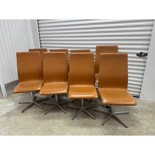 Mid-Century Modern Arne Jacobsen Oxford Classic Medium-Back Chair For Sale - Image 3 of 10