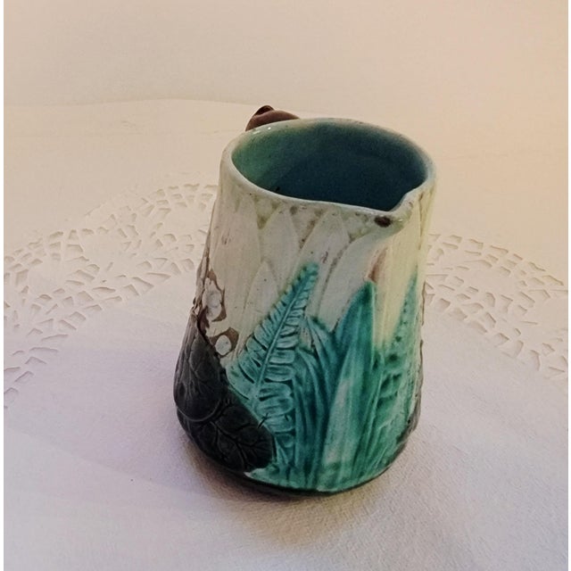 Early 20th Century Antique Majolica Creamer, Earthtones With Green Leaves, Flowers and Fern. For Sale - Image 5 of 10