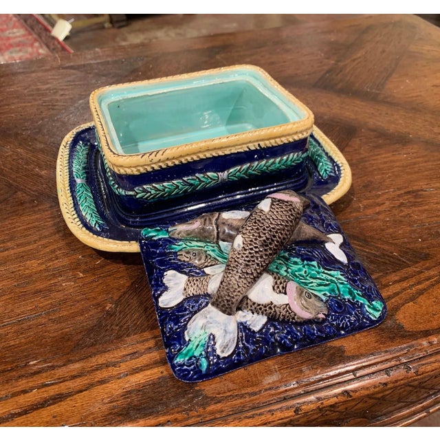 Late 19th Century 19th Century English Majolica Hand Painted Sardine Cover Box With Plate For Sale - Image 5 of 10