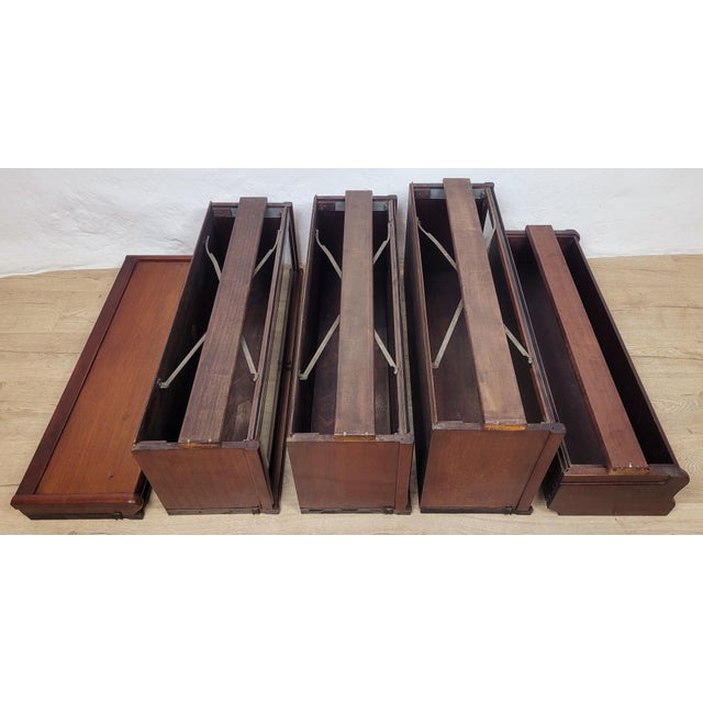 Vintage Barristers Bookcase from Globe Wernicke, 1937 For Sale - Image 18 of 18