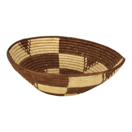 Example of Native American Art Organization Accessories