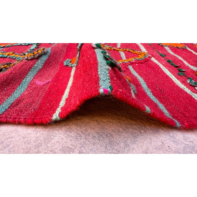 1980's Moroccan Abstract Red Flatweave Rug - 8 X 5.41 Ft For Sale - Image 9 of 9