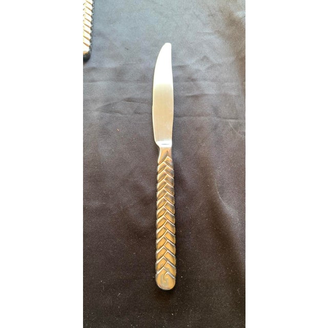 Mid-Century Modern 1980s Candellabra Woven Stainless Dinnerware Set by Cambridge Silver - 38 PCS For Sale - Image 3 of 7